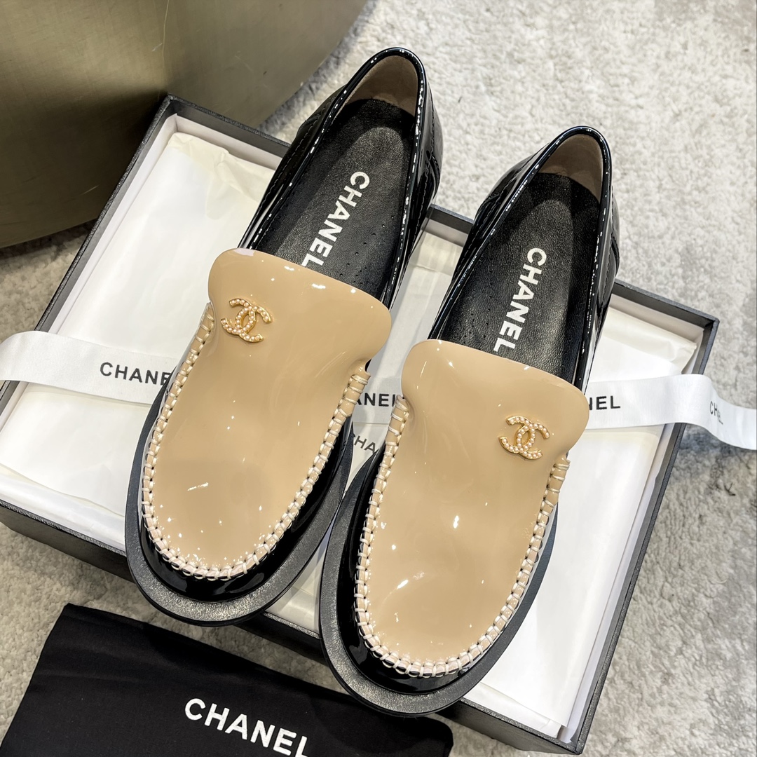 CHANEL мюли лоферы｜винтажные роскошные лоферы｜металлическая пряжка с двойной C + кожа телёнка с восковым покрытием