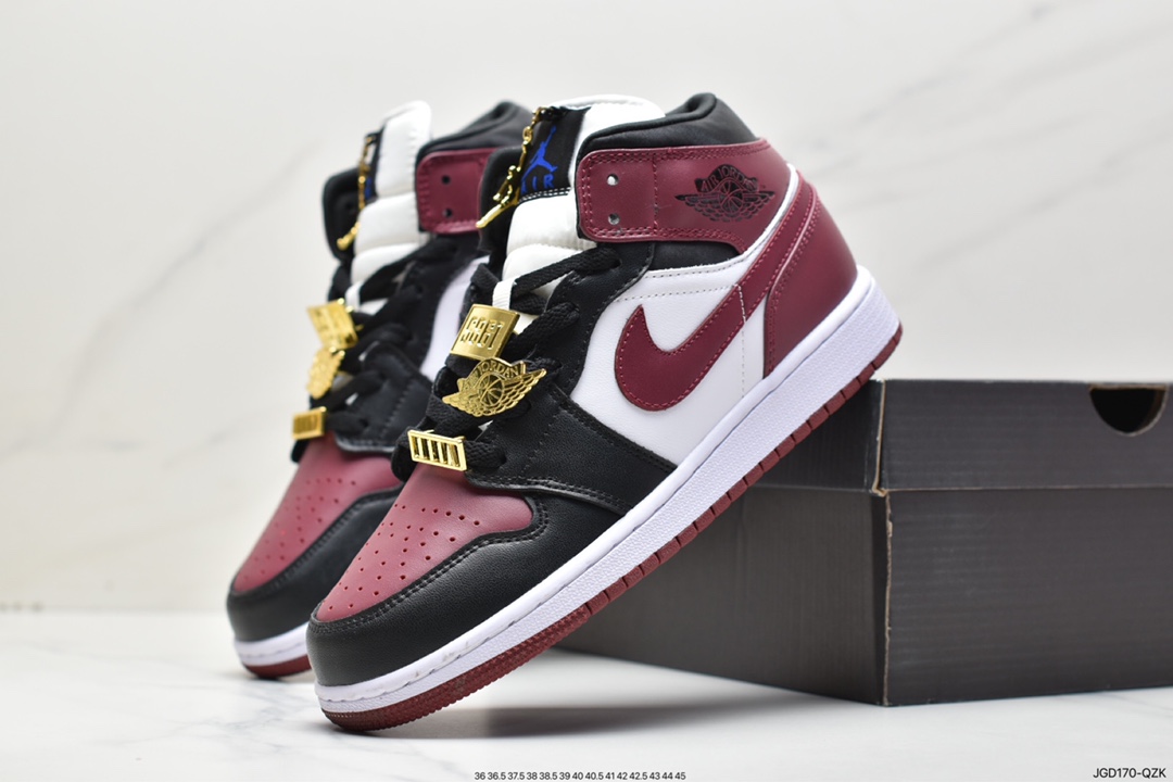 180 乔丹Air Jordan 1 Mid AJ1 乔1 中帮复古文化百搭休闲运动篮球554724-411