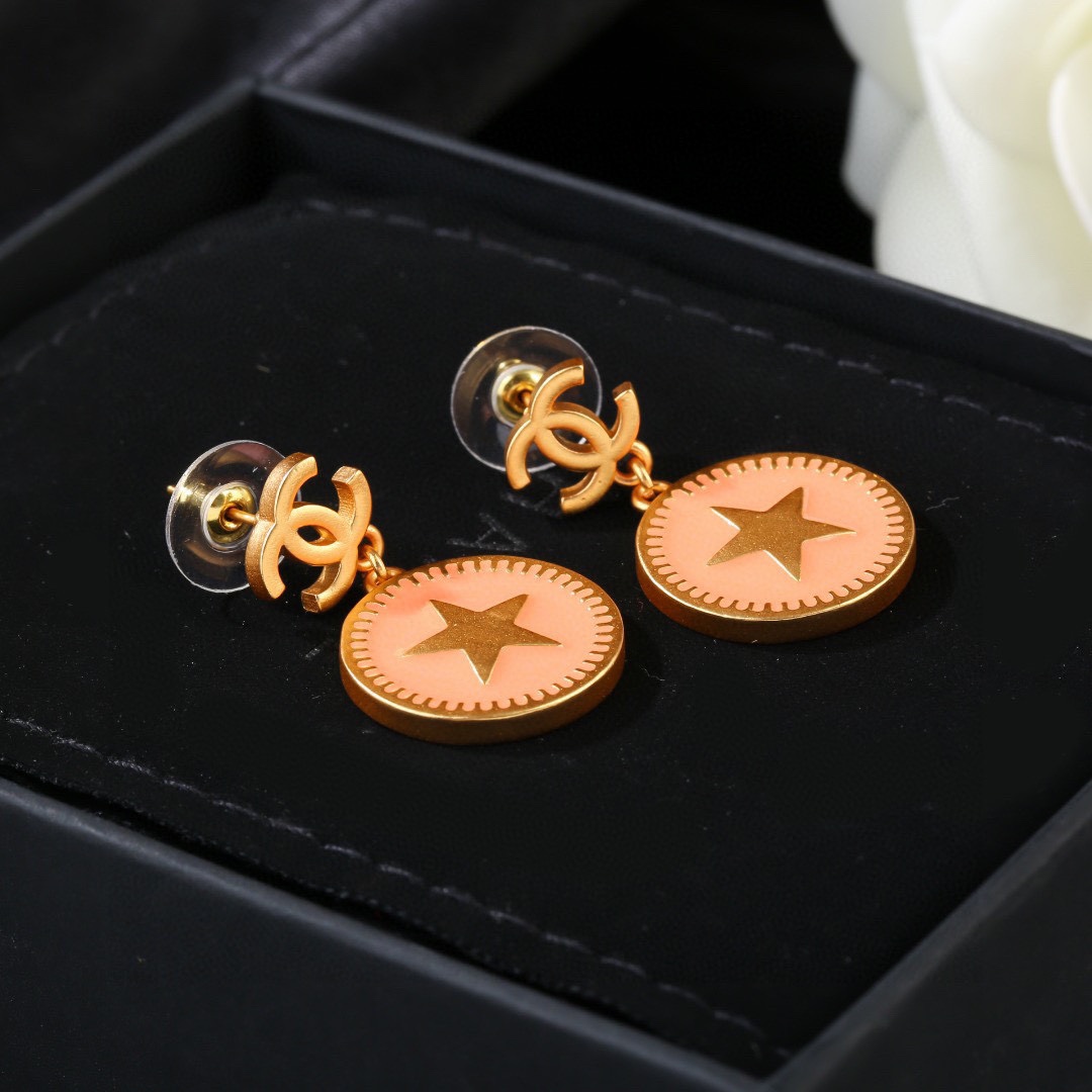 Chanel 复古金属中古耳环 简约风格超级大气 小香双c耳钉 代购级别 黄铜材质