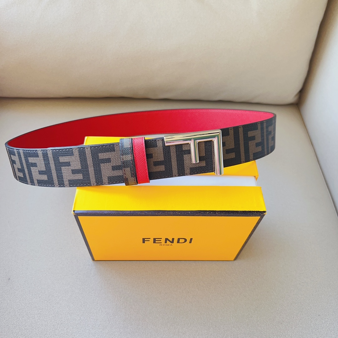 Fendi 代购级 芬迪 男士 休闲腰带 双面头层 牛皮，宽4.0cm，搭配标志性双F搭扣，奢华个性 休闲