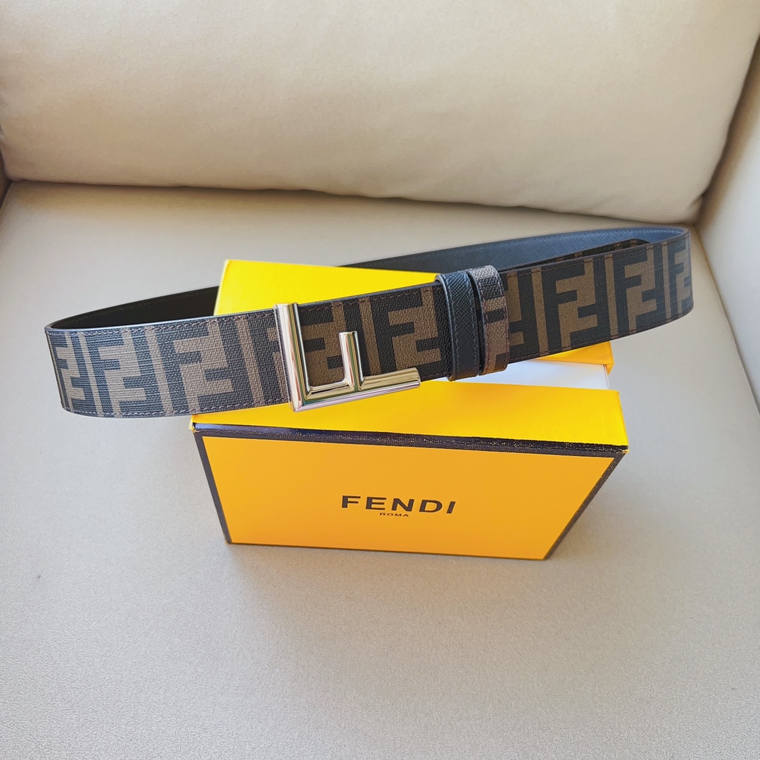 Fendi 代购级 芬迪 男士 休闲腰带 双面头层 牛皮，宽4.0cm，搭配标志性双F搭扣，奢华个性 休闲
