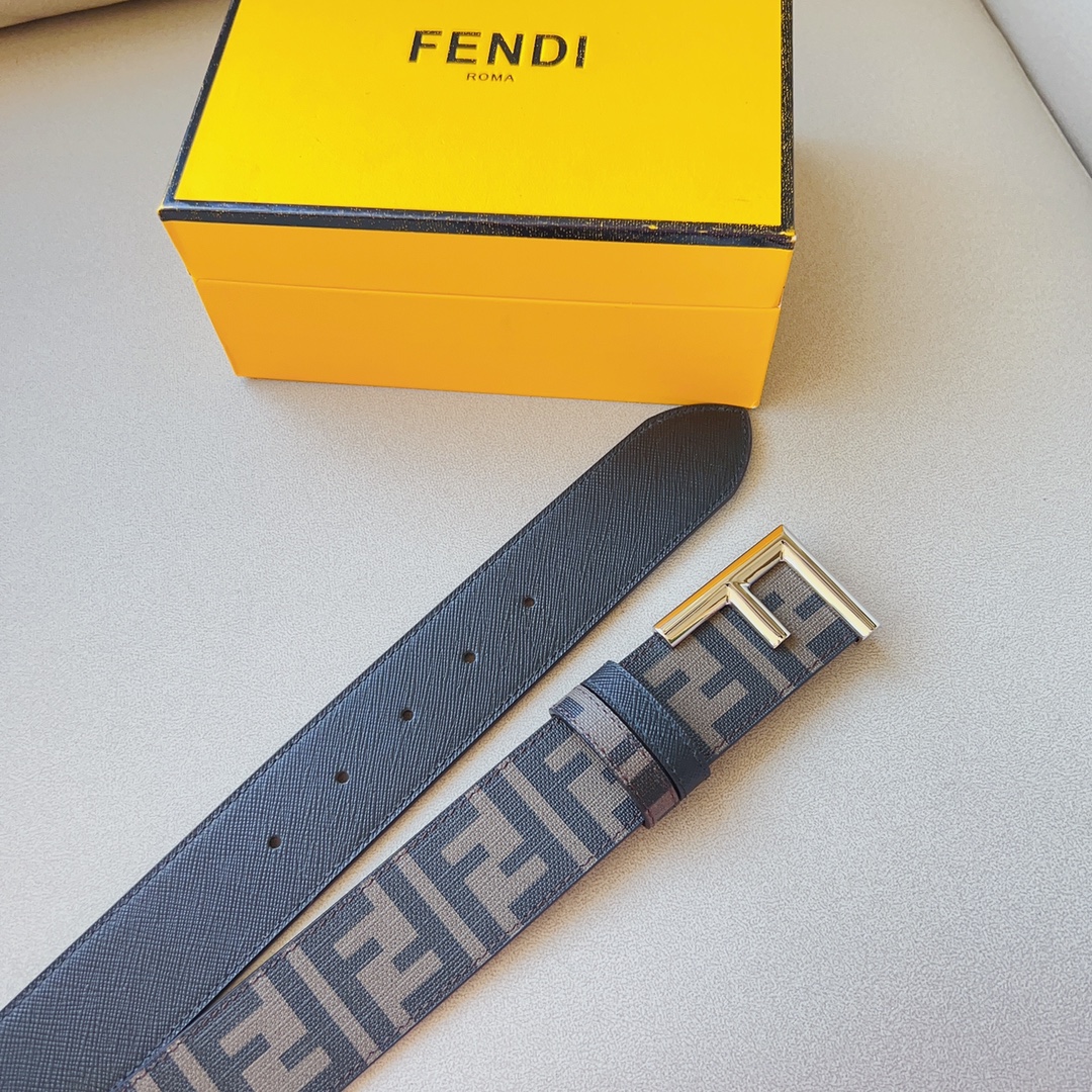 Fendi 代购级 芬迪 男士 休闲腰带 双面头层 牛皮，宽4.0cm，搭配标志性双F搭扣，奢华个性 休闲