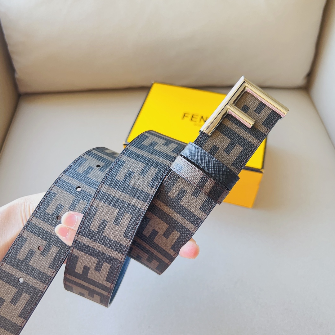 Fendi 代购级 芬迪 男士 休闲腰带 双面头层 牛皮，宽4.0cm，搭配标志性双F搭扣，奢华个性 休闲