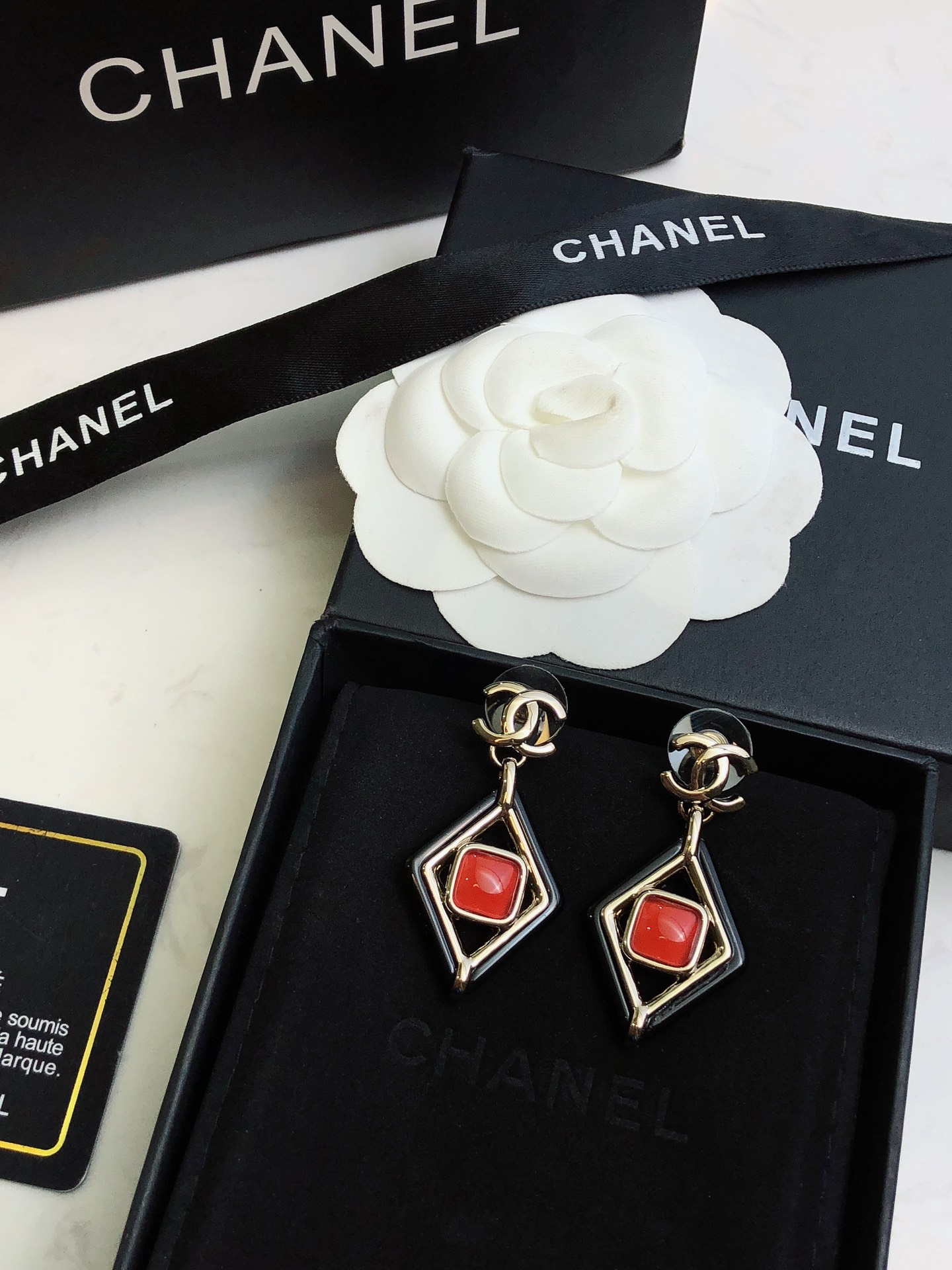 ❤️❤️❤️💝💝💝【Chanel香奈儿】新款耳钉 小香耳环亚克力 市面最高版本！专柜1:1款式开模 专柜