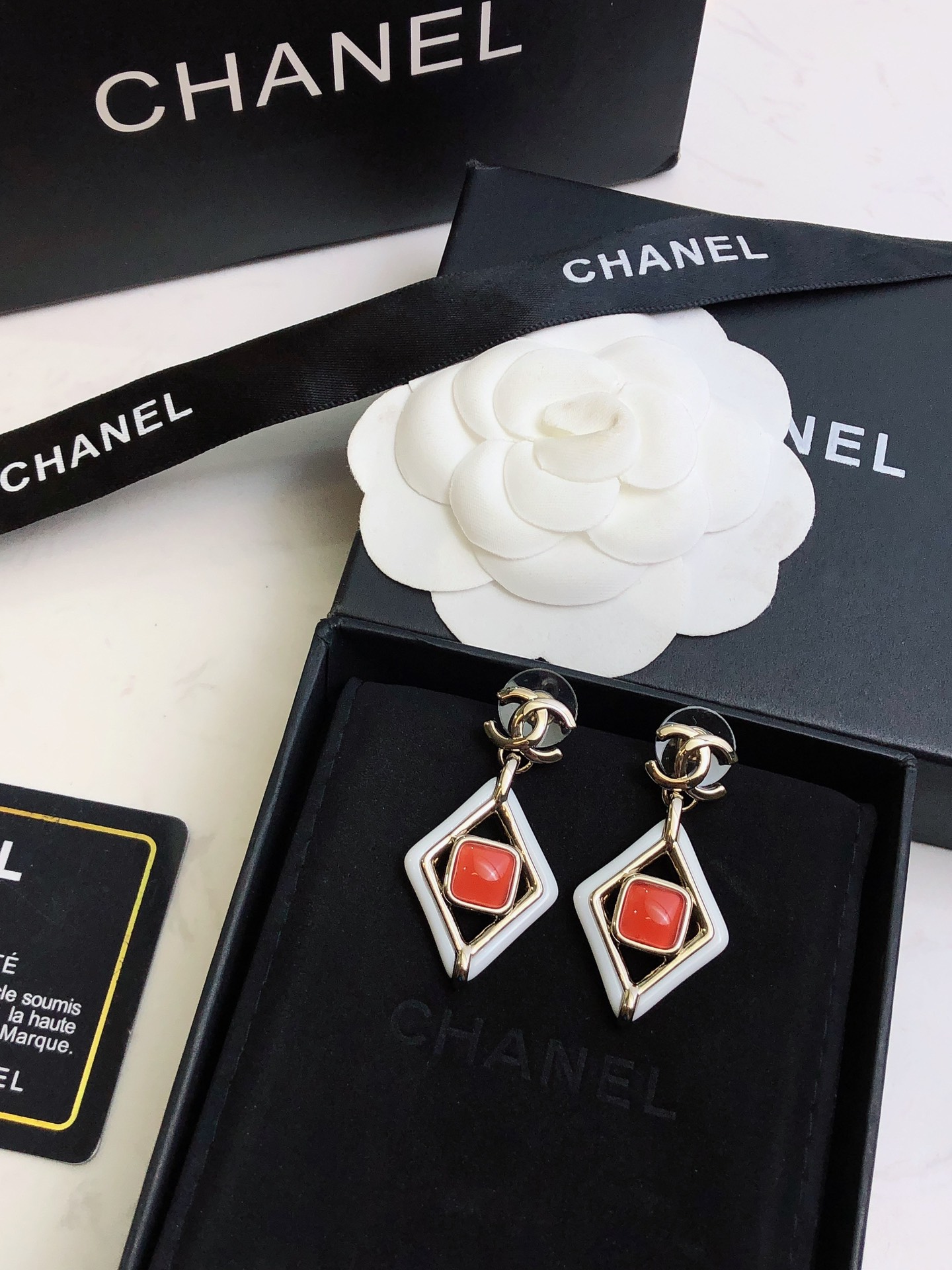 ❤️❤️❤️💝💝💝【Chanel香奈儿】新款耳钉 小香耳环亚克力 市面最高版本！专柜1:1款式开模 专柜