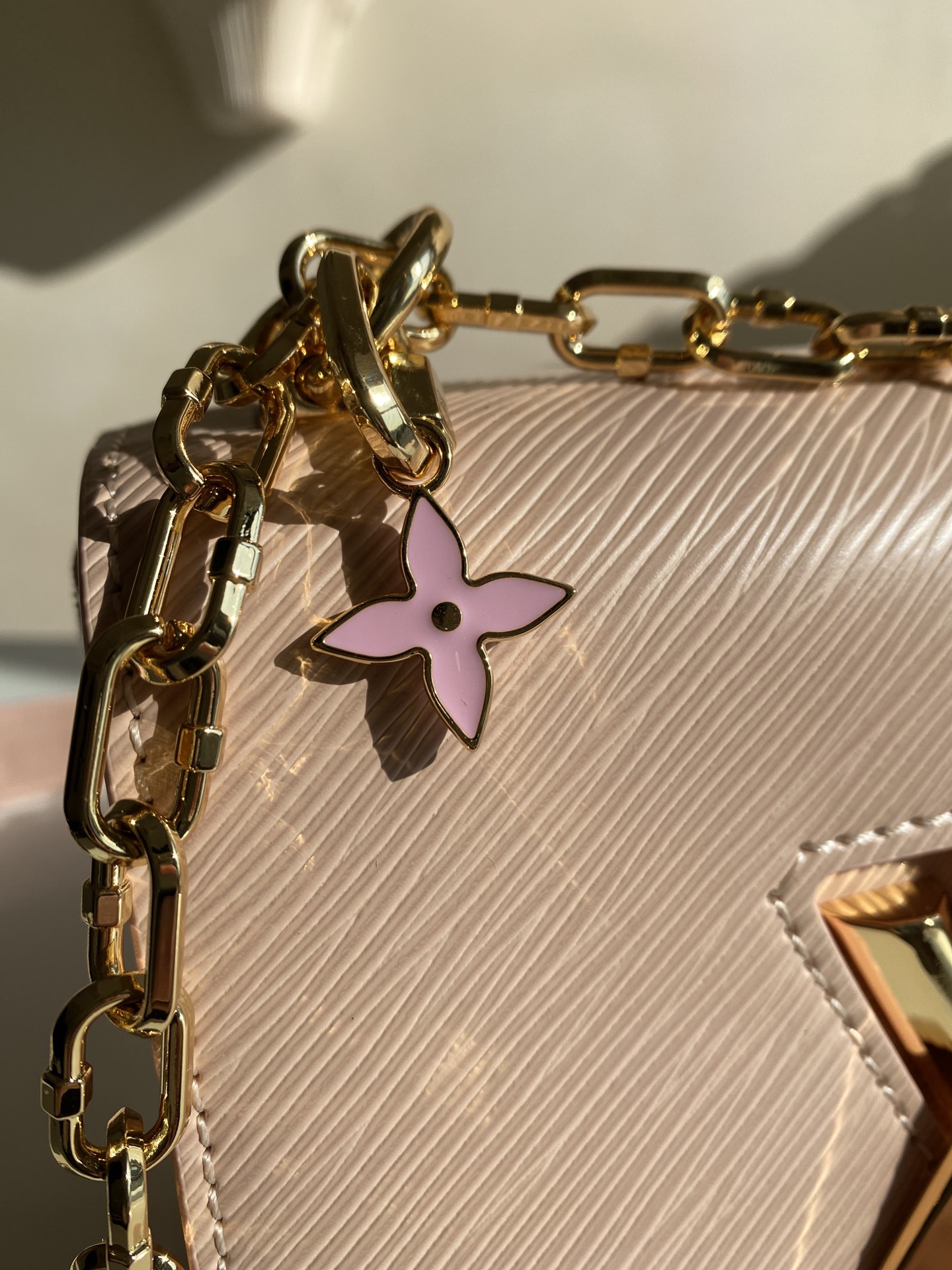 TWIST PM Handbag - Bag 6