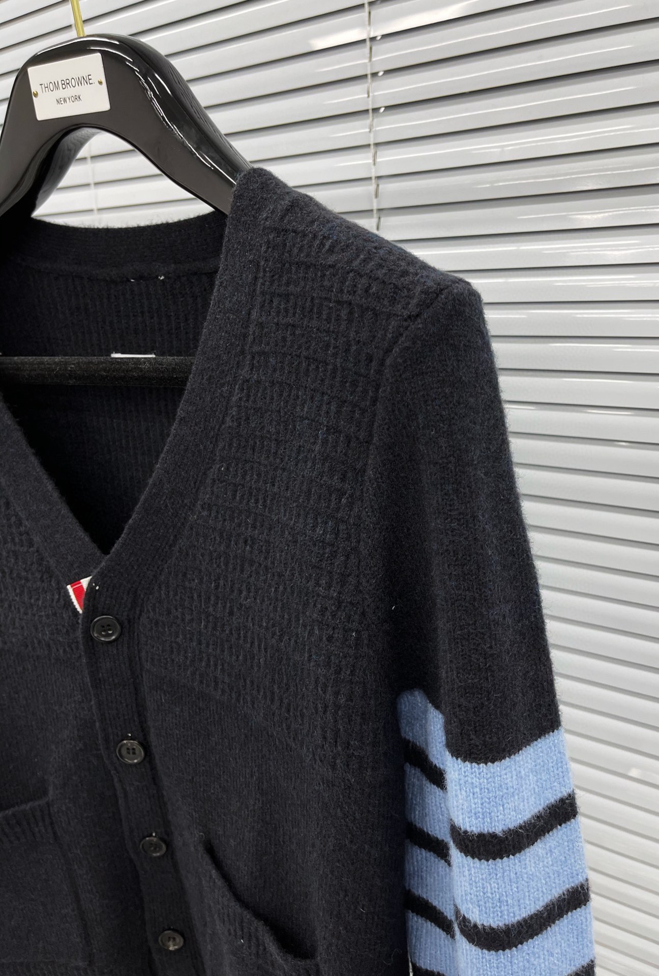 톰브라운 남성 가디건 126394 Thom Browne Cardigan 썸네일 이미지