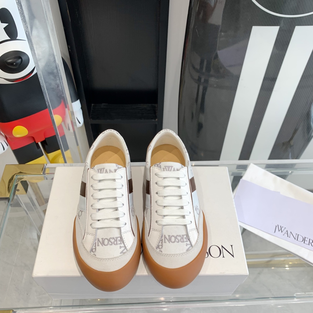 JW Anderson Embroidered Canvas Recreational Shoes for Couples, Top Editions, Unisex Design