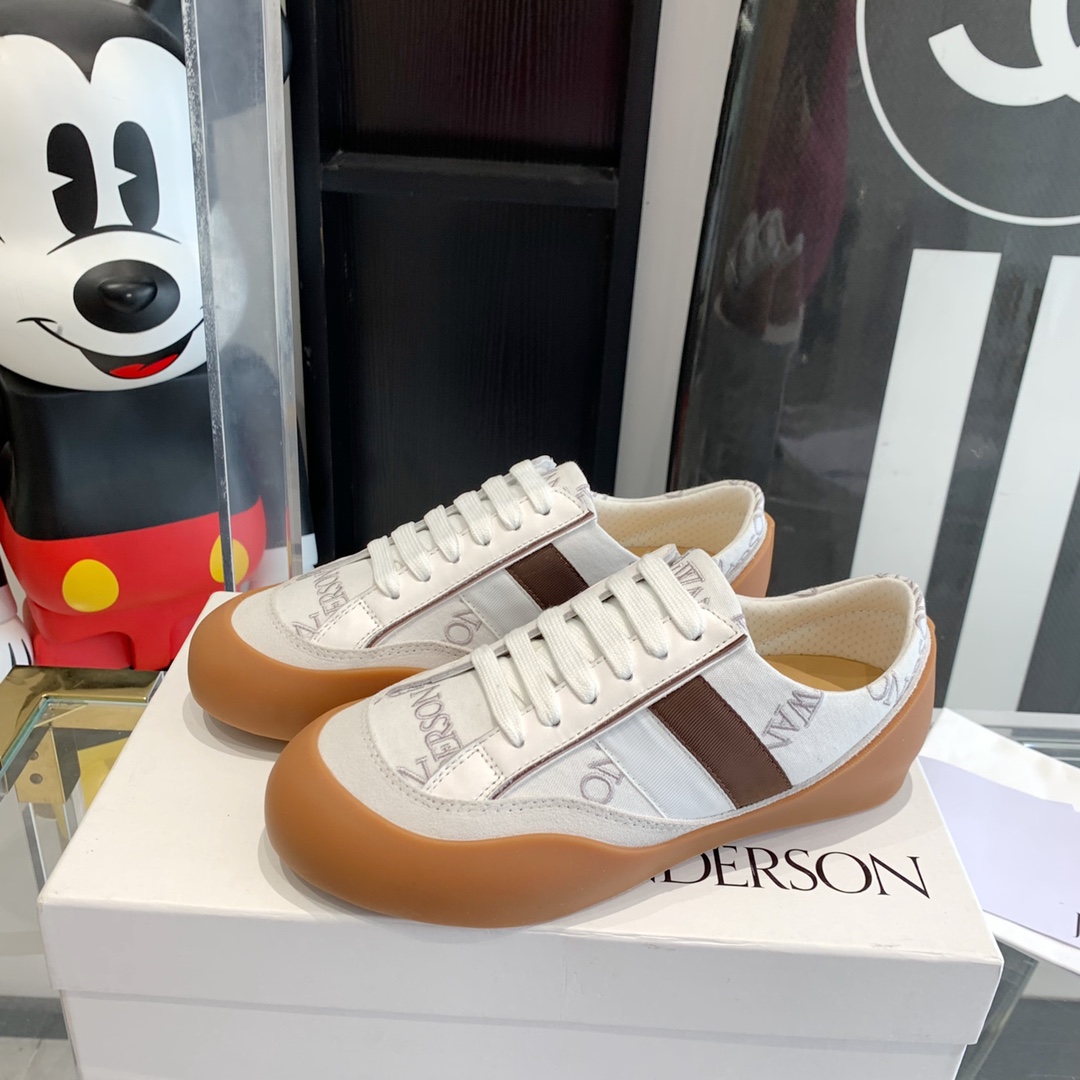 JW Anderson Embroidered Canvas Recreational Shoes for Couples, Top Editions, Unisex Design - 图片 2