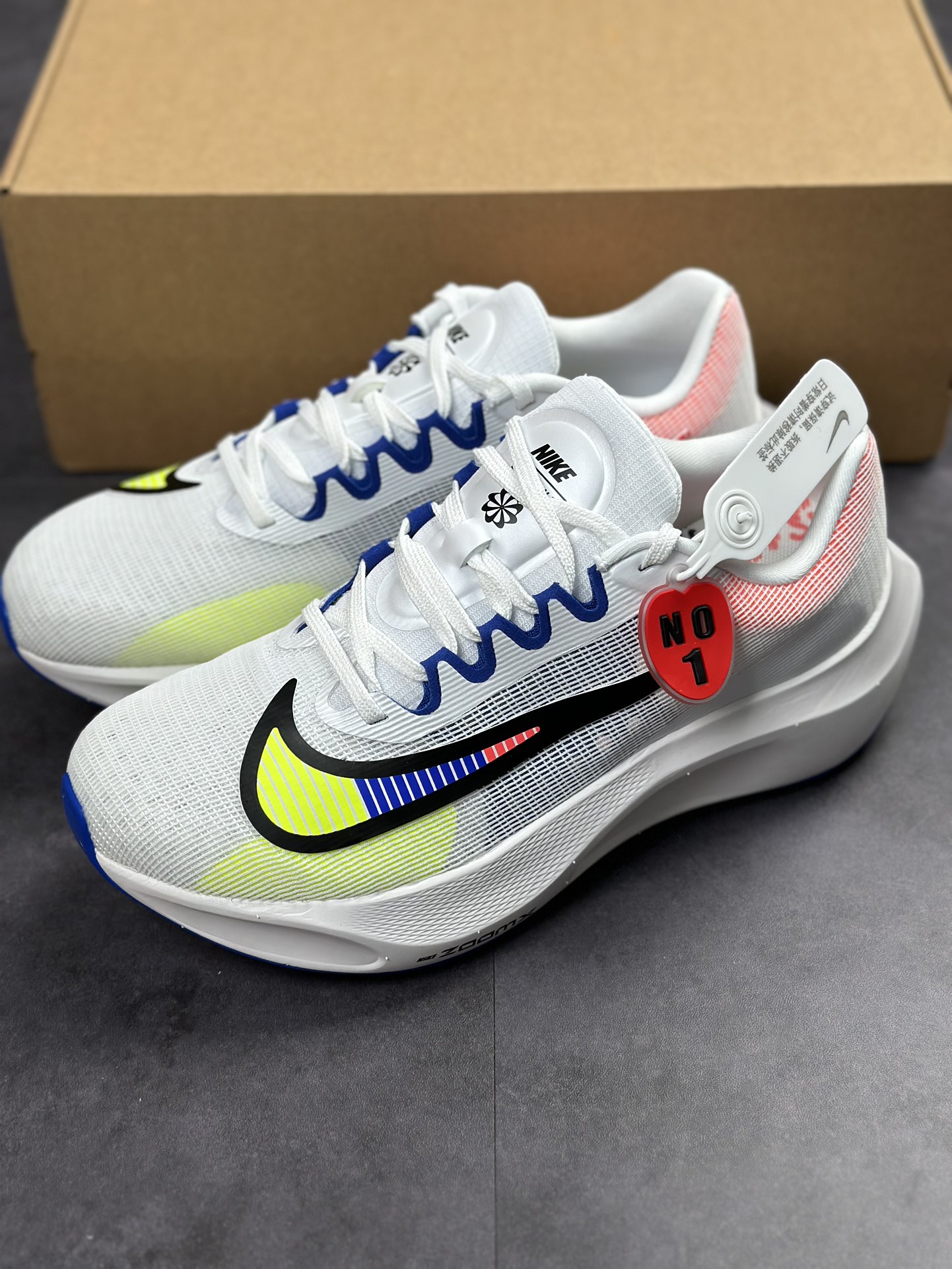 Nike Zoom Fly 5 sports leisure cushioning carbon plate running shoes DX1599-100