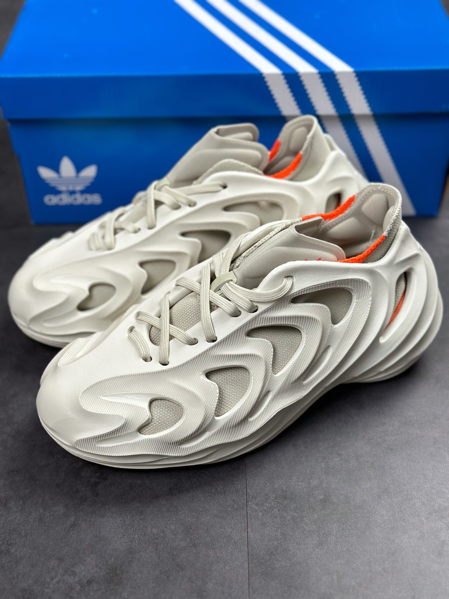 Adidas AdiFOM Q hollow gray and white Adi new series autumn and winter hole shoes GY4455