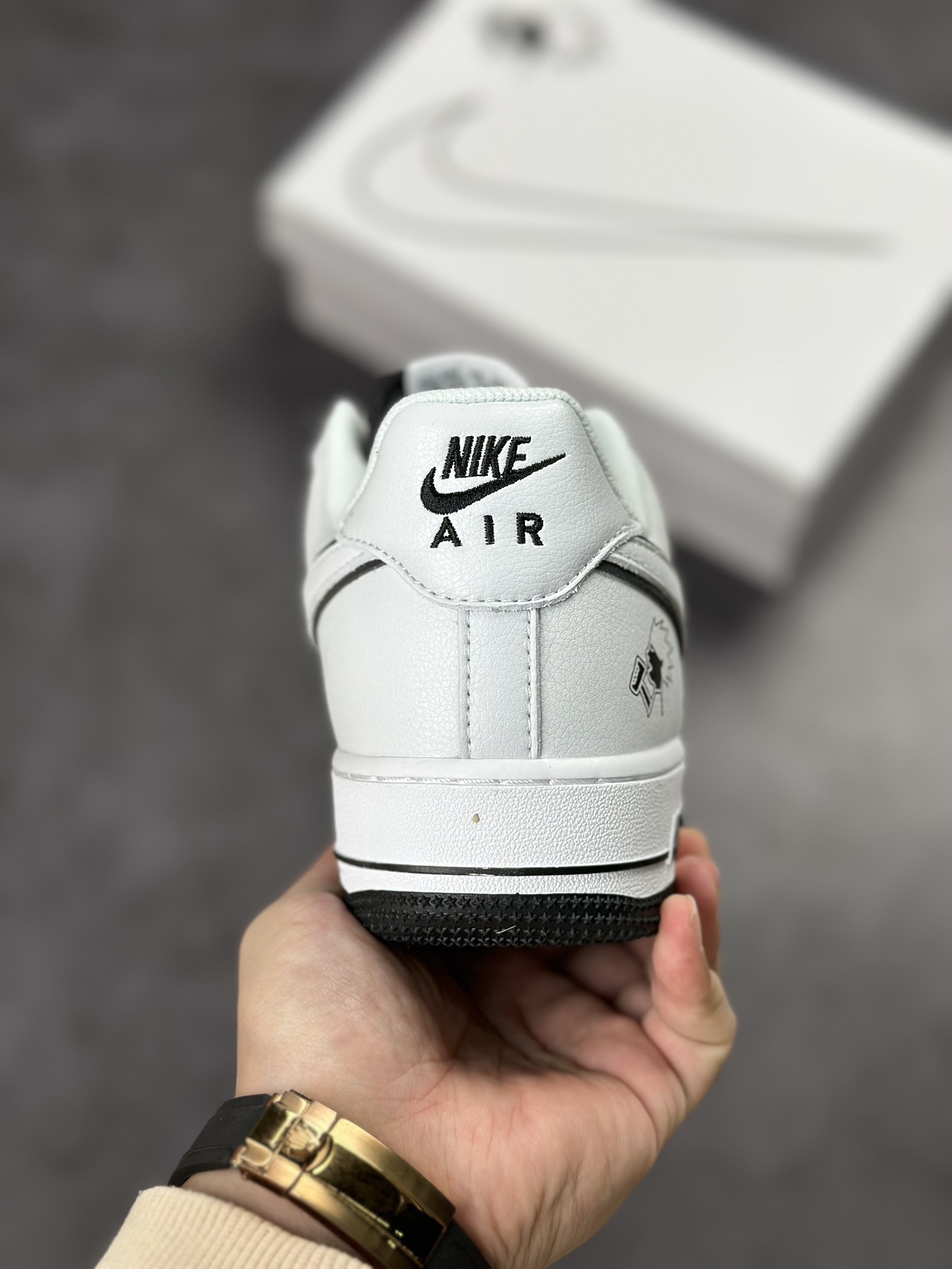 210 Nike Air Force 1 Low 07 喜茶闪电联名 KO8969-756