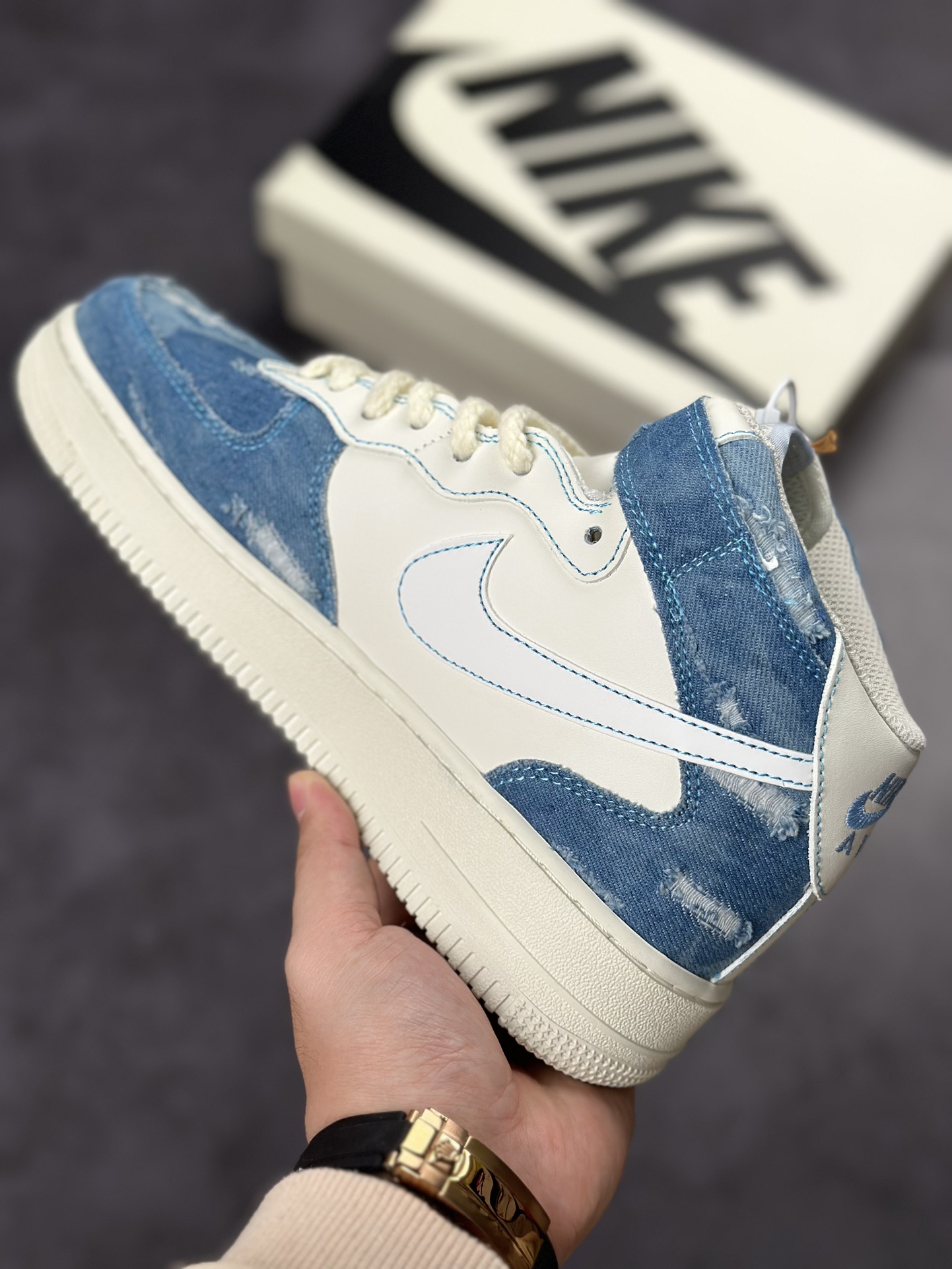 250 Nike Air Force 1 MID 07 单宁水洗蓝 CW1888-622