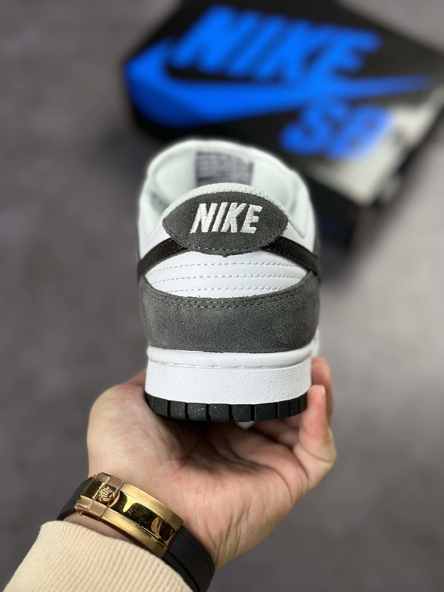 260 Nike SB Dunk Low PRO SB 复刻灰蛇 304292-506