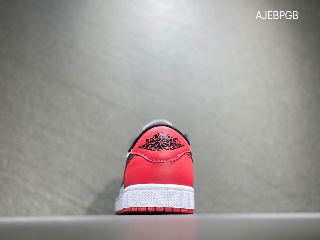 320 Nike AIR JORDAN 1 Low AJ1 乔丹低帮 黑脚趾