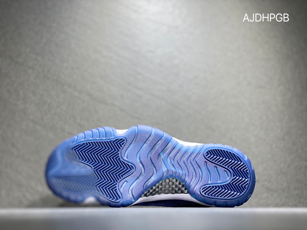 280 Air Jordan 11 AJ11 乔丹11代 午夜蓝 丝绸丝绒 高帮篮球鞋AR0715-441