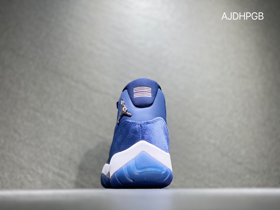 280 Air Jordan 11 AJ11 乔丹11代 午夜蓝 丝绸丝绒 高帮篮球鞋AR0715-441