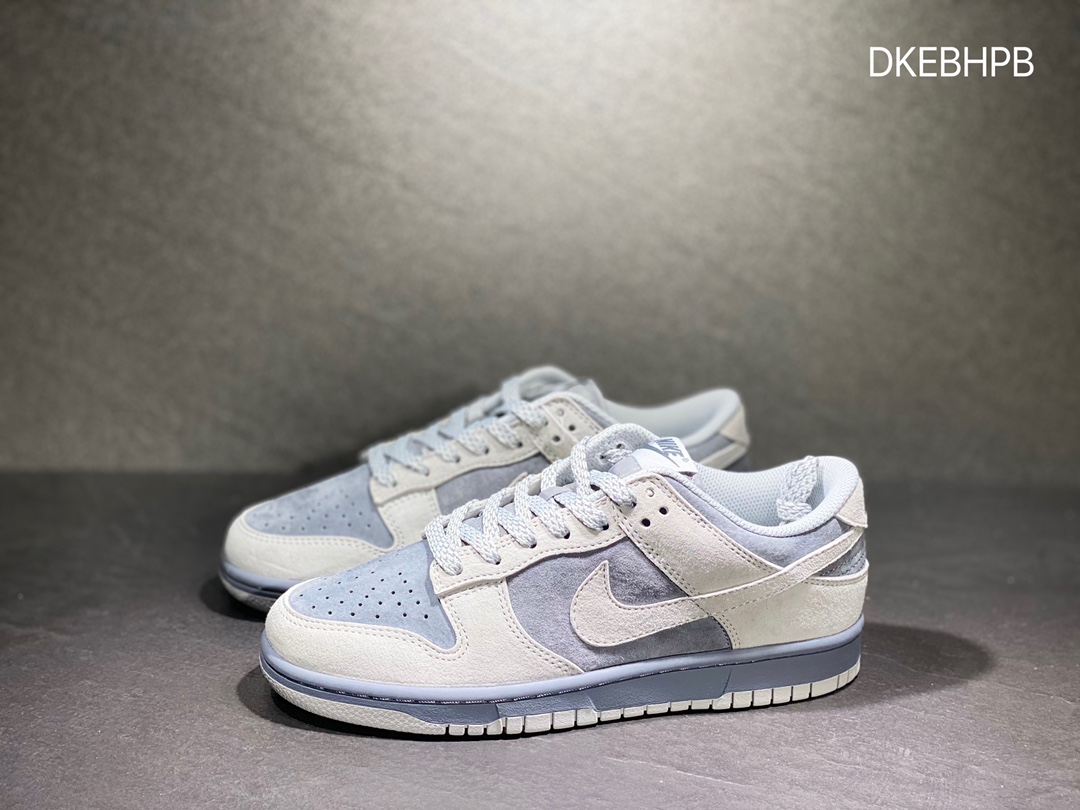 320 Nike SB dunk Low 低帮休闲运动滑板板鞋DD3699-033