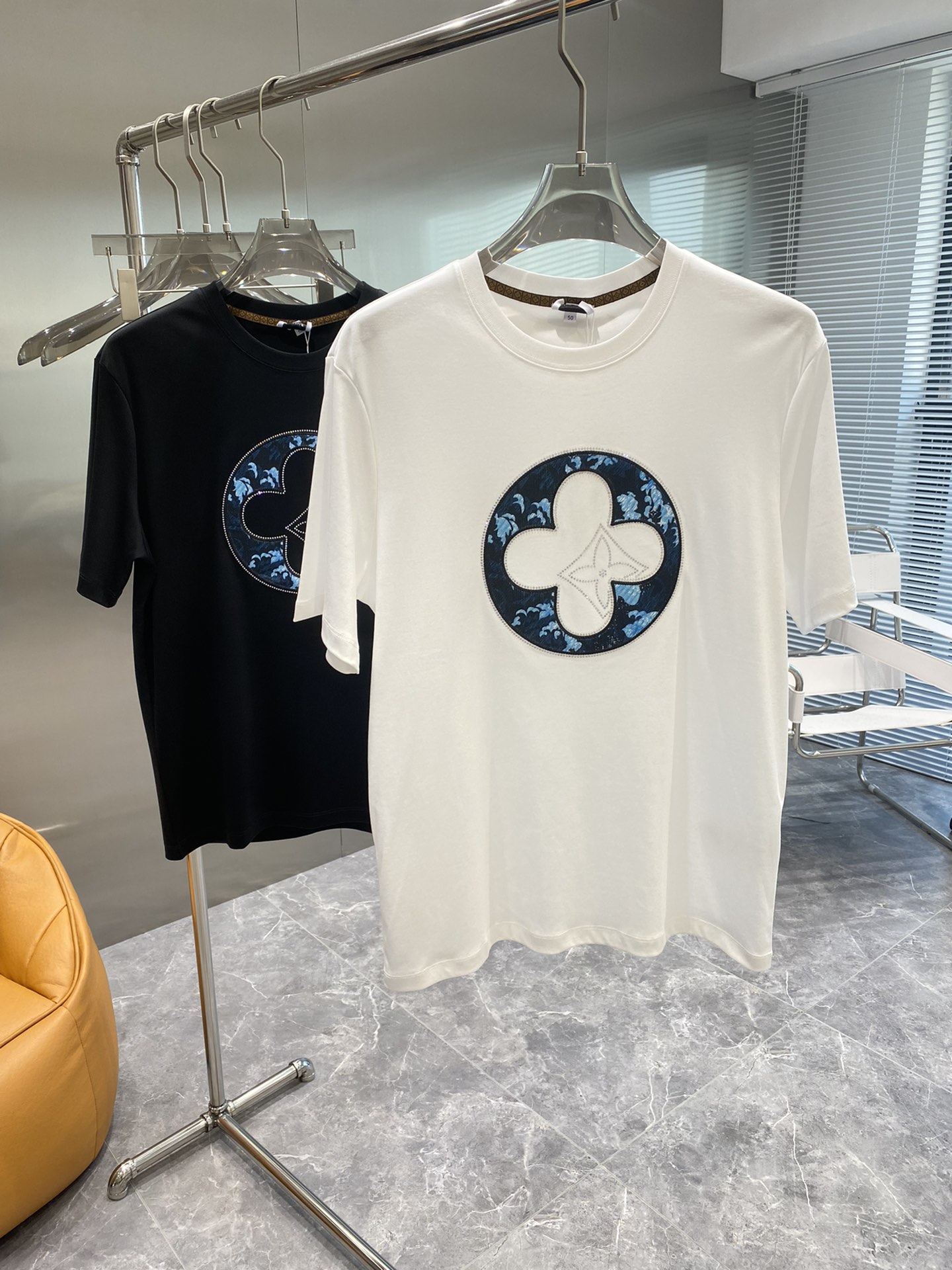 Louis Vuitton Clothing T-Shirt Short Sleeve