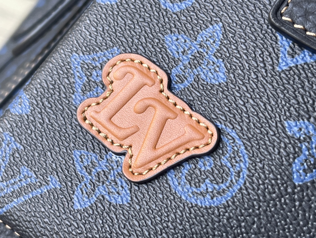 路易威登 Louis Vuitton 高定典藏名品高定成衣时装外套连衣裙衬衫T恤 #C32D7265 5