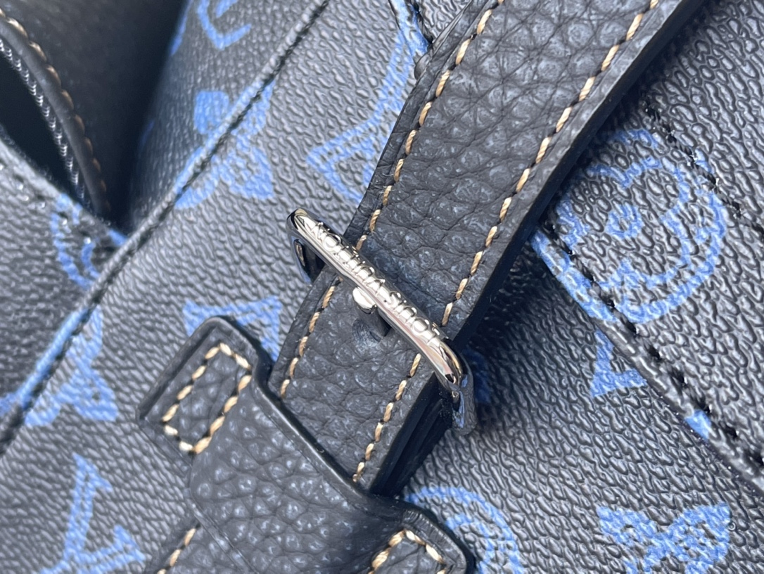 路易威登 Louis Vuitton 高定典藏名品高定成衣时装外套连衣裙衬衫T恤 #C32D7265 6