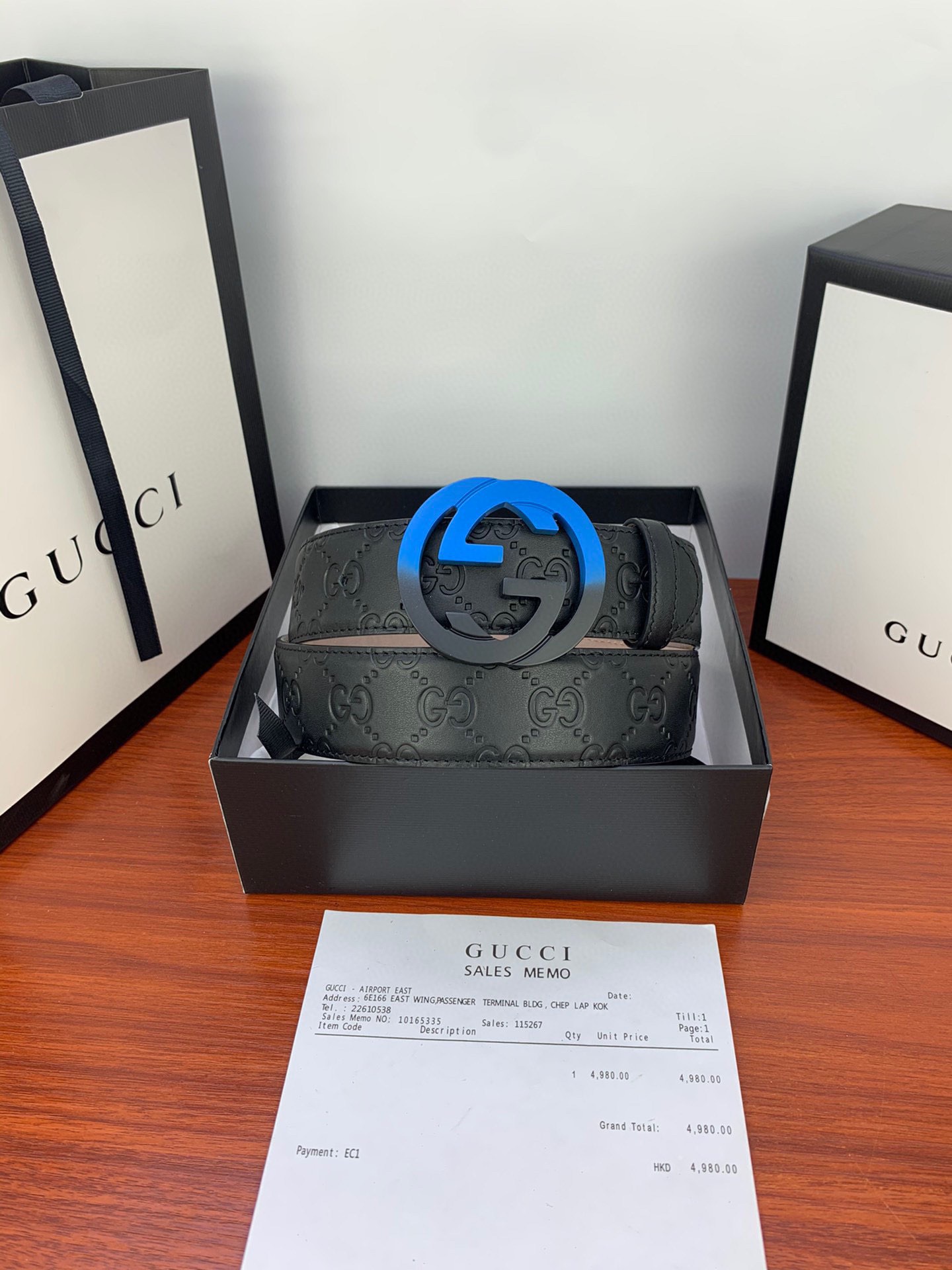 GUCCI 經典款G家大花面带身/搭配新款烤漆钢扣採用精挑細選進口頂級牛皮