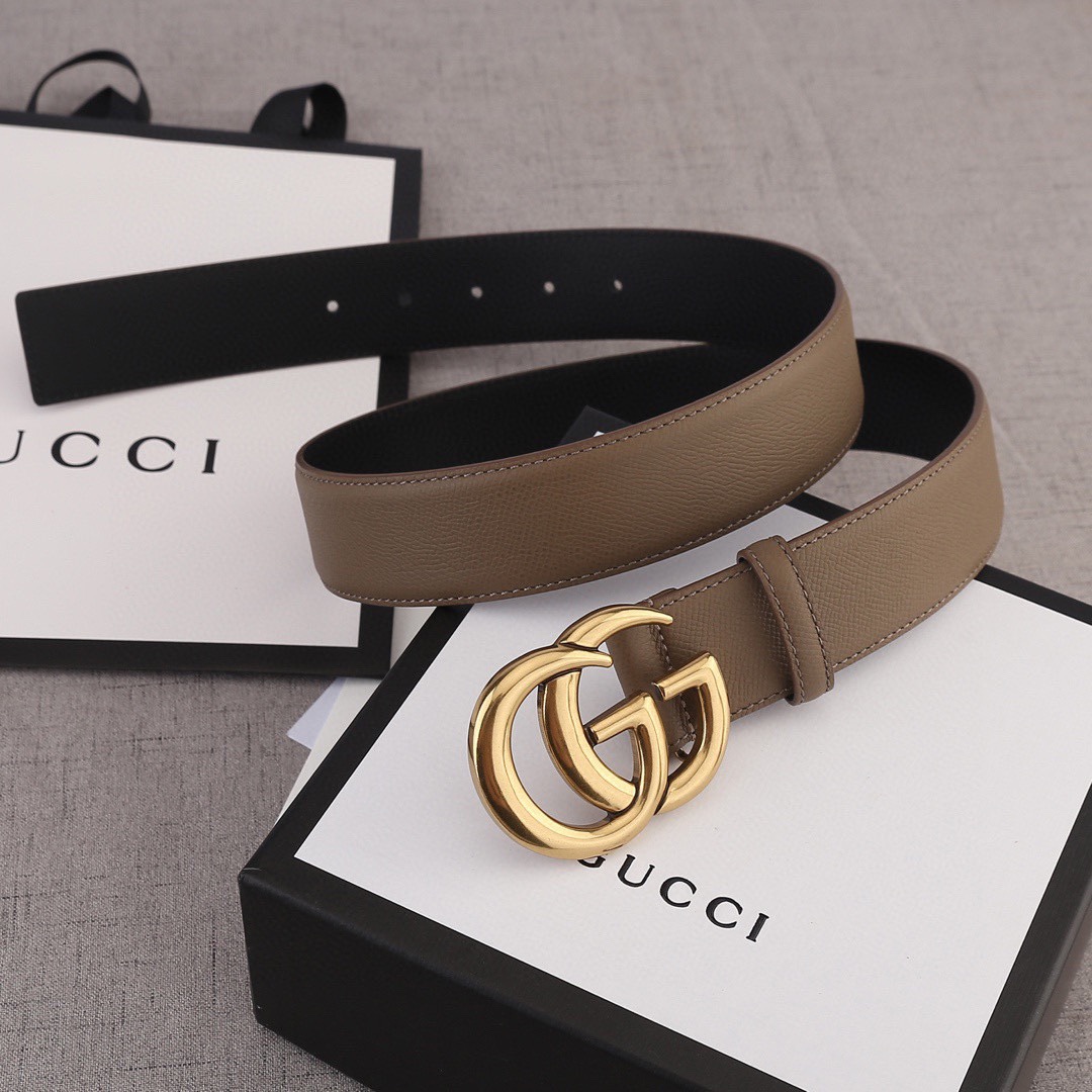 宽度3.8cm GUCCI 小牛皮腰带采用热压制作效果 饰以标志双G带扣-Chinese UA Cheap High Quatity Brand Clothes Bags handbags Sneakers wholesale wholesaler seller from China Factory suppliers Fashion Clothing Shoes best Quality Beautiful Price 宽度3.8cm GUCCI 小牛皮腰带采用热压制作效果 饰以标志双G带扣