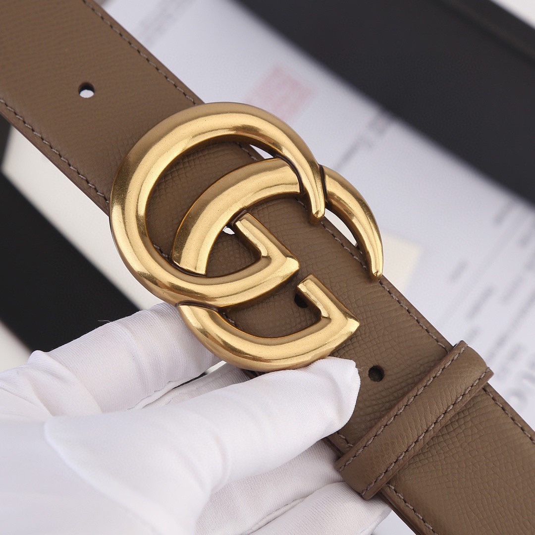 宽度3.8cm GUCCI 小牛皮腰带采用热压制作效果 饰以标志双G带扣-Chinese UA Cheap High Quatity Brand Clothes Bags handbags Sneakers wholesale wholesaler seller from China Factory suppliers Fashion Clothing Shoes best Quality Beautiful Price 宽度3.8cm GUCCI 小牛皮腰带采用热压制作效果 饰以标志双G带扣