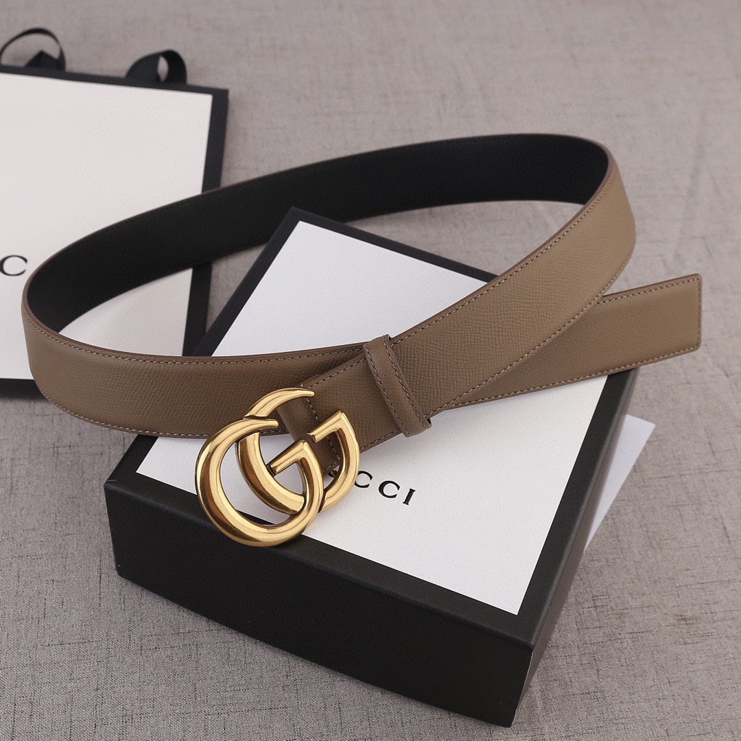 宽度3.8cm GUCCI 小牛皮腰带采用热压制作效果 饰以标志双G带扣-Chinese UA Cheap High Quatity Brand Clothes Bags handbags Sneakers wholesale wholesaler seller from China Factory suppliers Fashion Clothing Shoes best Quality Beautiful Price 宽度3.8cm GUCCI 小牛皮腰带采用热压制作效果 饰以标志双G带扣