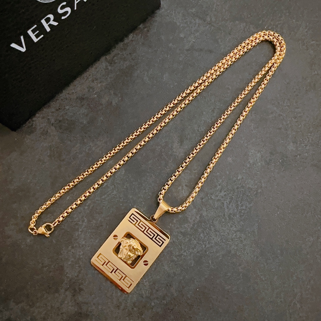 Versace Jewelry Necklaces & Pendants Spring/Summer Collection