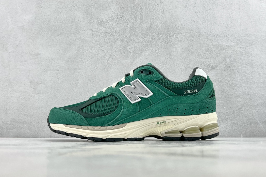 A版NewBalance2002R绿