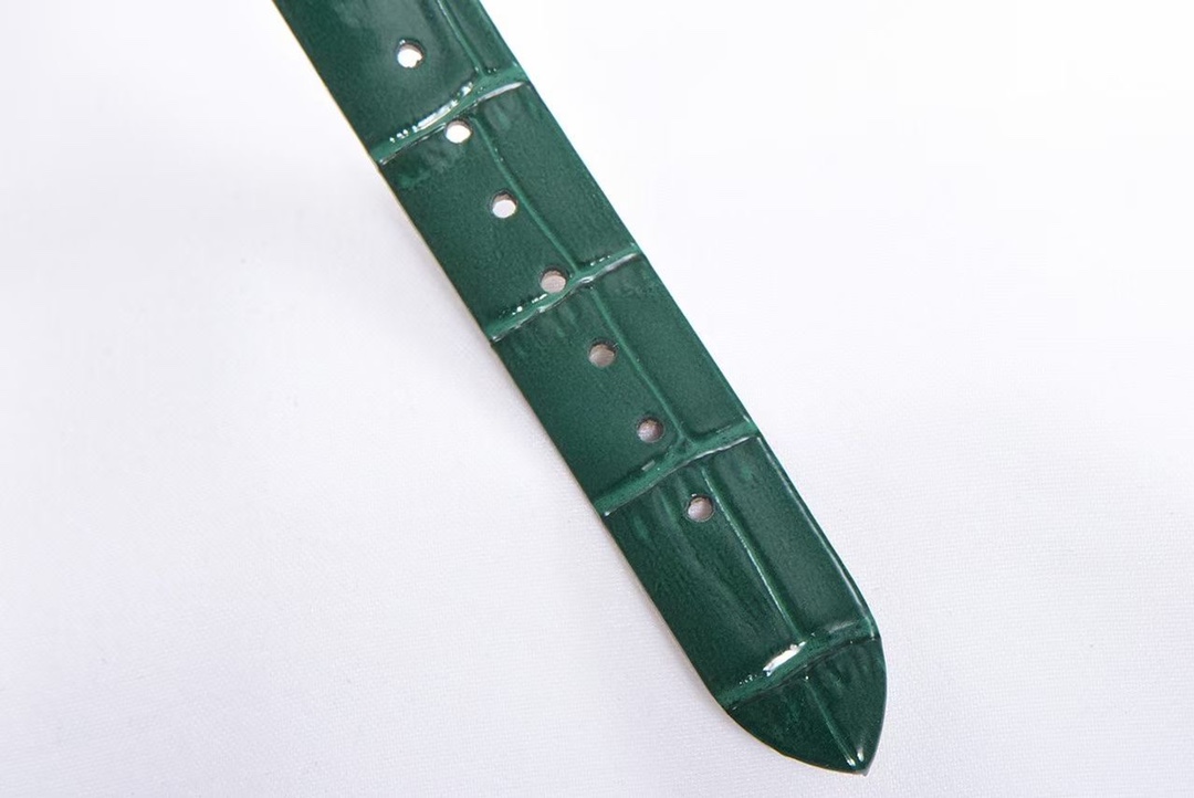 Louis Vuitton Vivian Mascot Women Wristwatch: New Edition Features Diamond Details - 图片 8