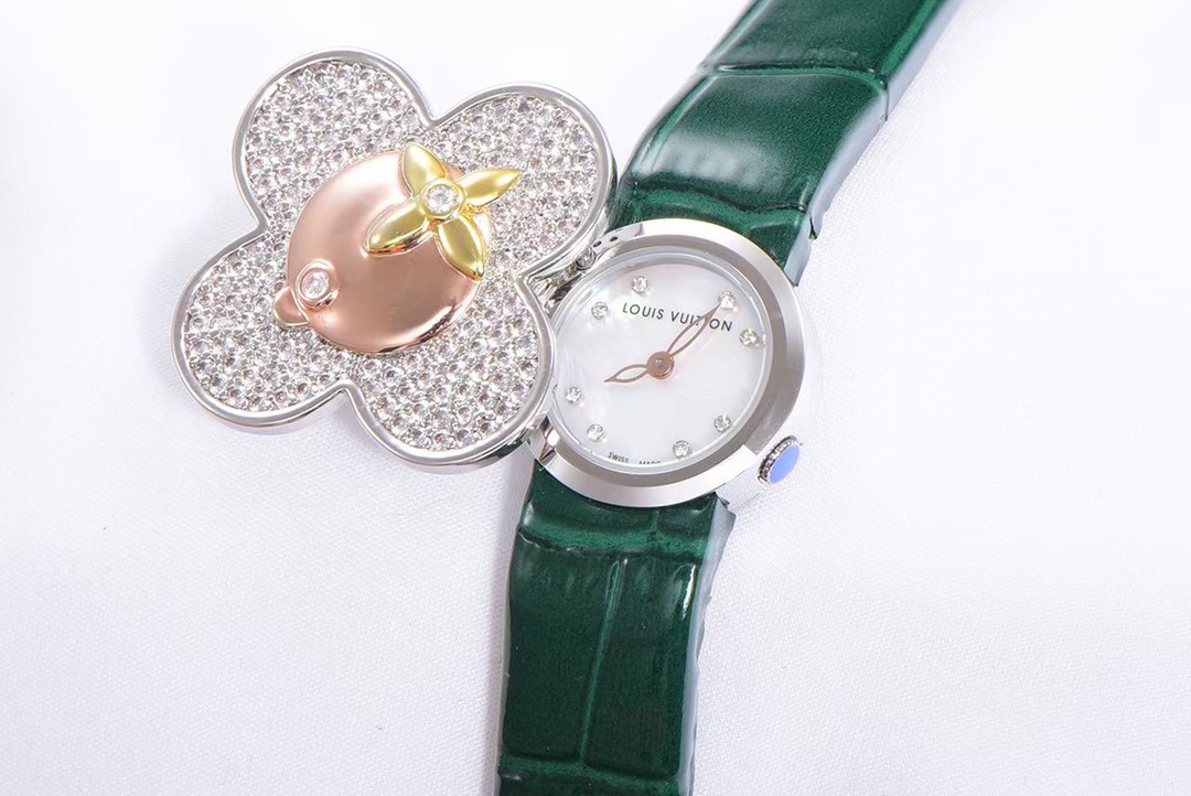Louis Vuitton Vivian Mascot Women Wristwatch: New Edition Features Diamond Details - 图片 3