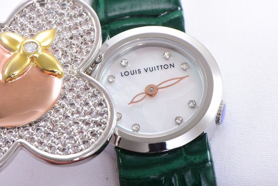 Louis Vuitton Vivian Mascot Women Wristwatch: New Edition Features Diamond Details - 图片 5