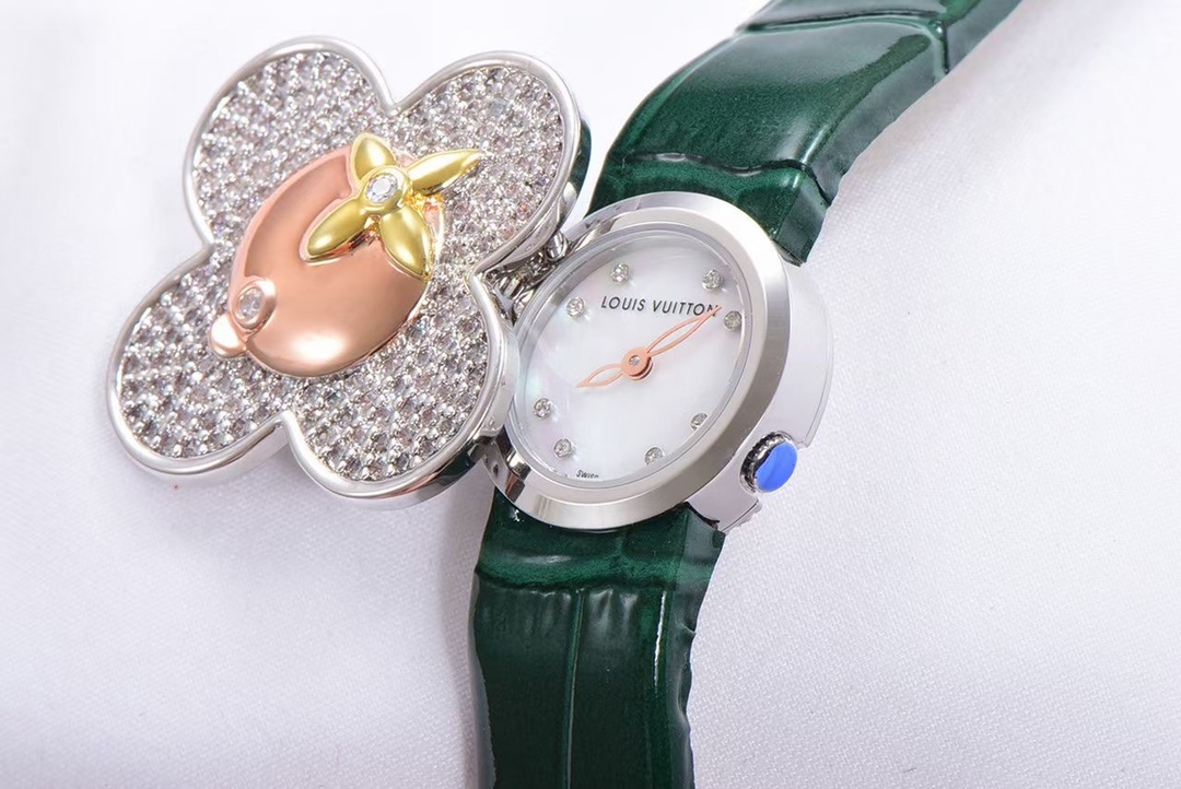 Louis Vuitton Vivian Mascot Women Wristwatch: New Edition Features Diamond Details - 图片 6