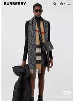 Burberry Perfect
 Scarf Unisex Cashmere Fall/Winter Collection