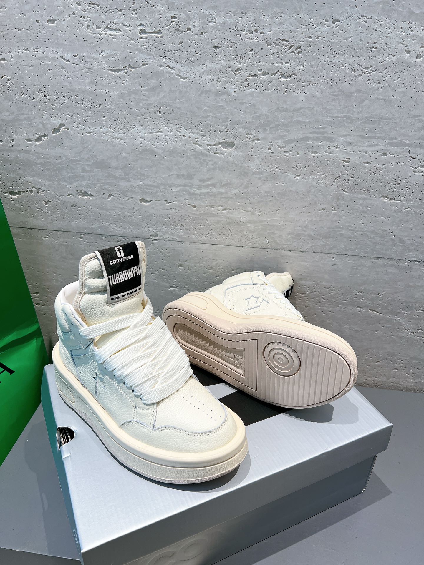 Rick Owensx Converse 2022 Autumn Winter Collection: Bold Fashion Upgrade - 图片 6