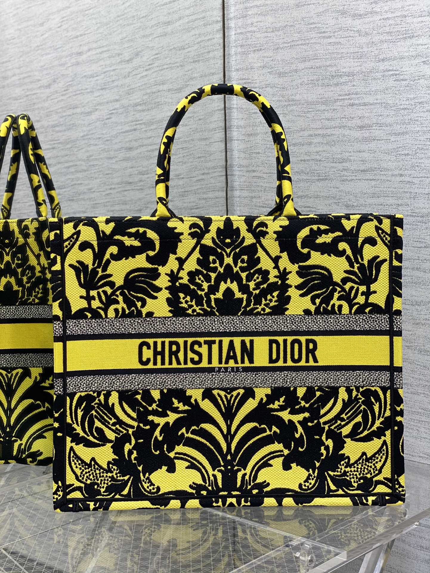 Dior Tote Embroidered Letter Handbag