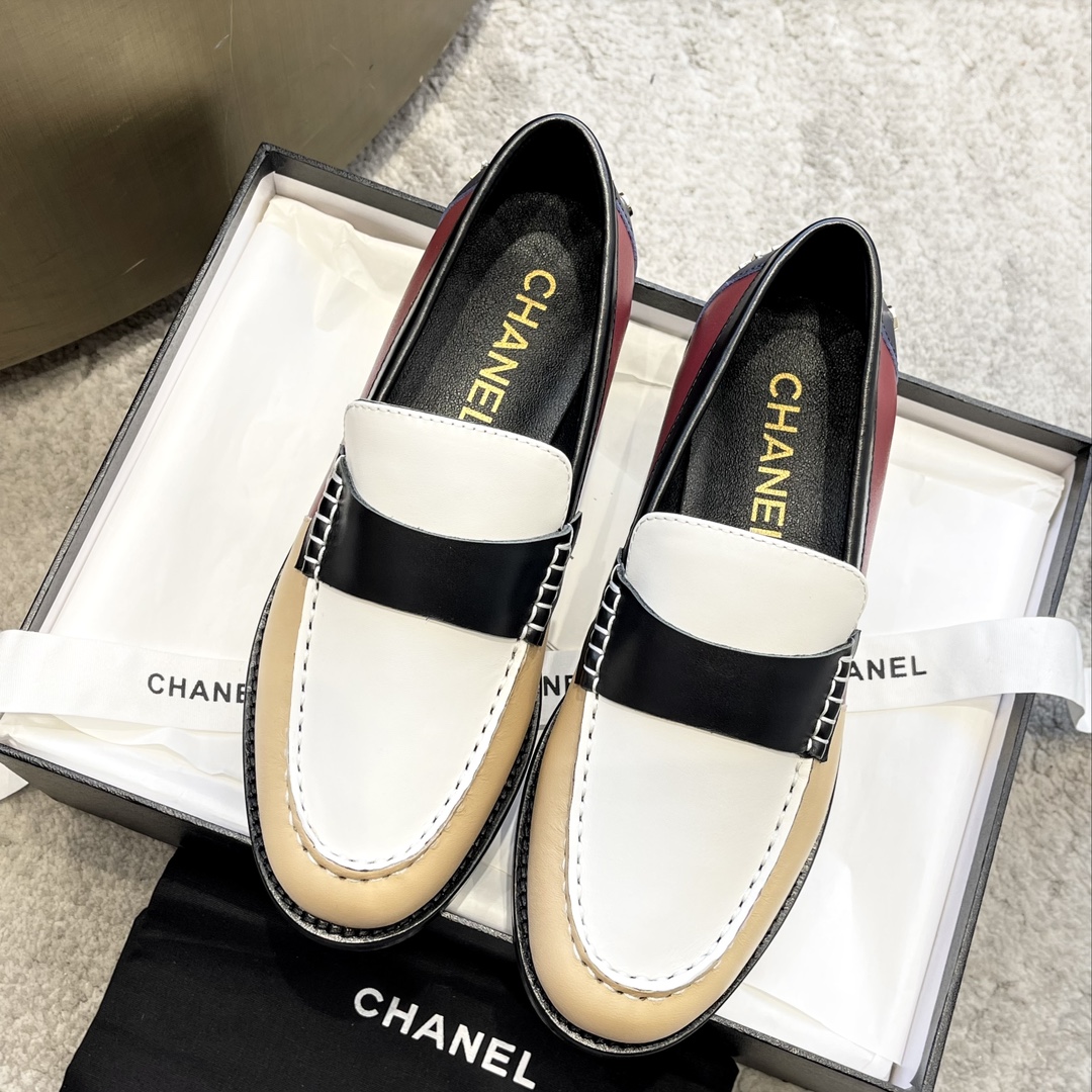 CHANEL мюли лоферы｜винтажные роскошные лоферы｜металлическая пряжка с двойной C + вощёная телячья кожа