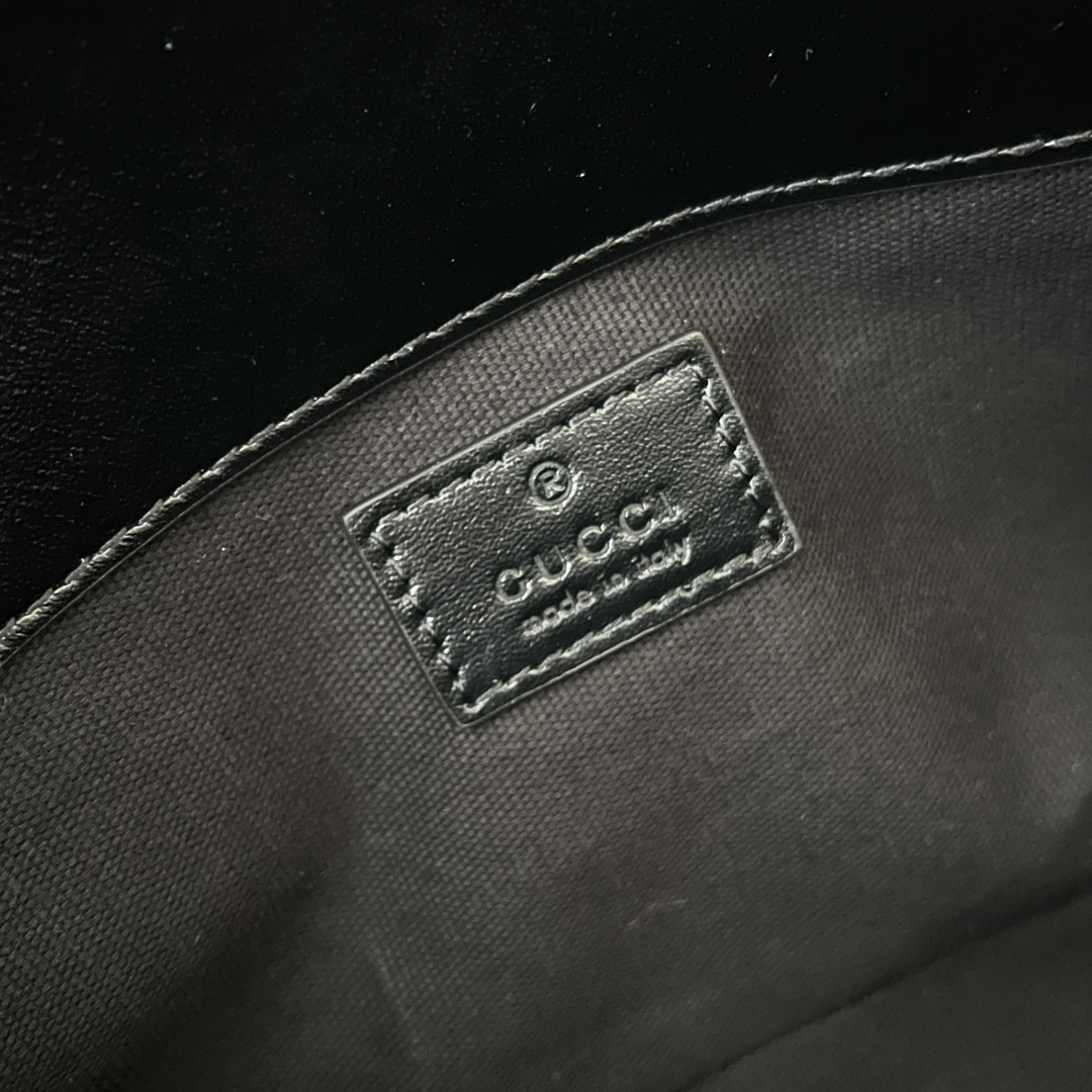 原厂皮配Cdfmall三亚免税店手提袋GGMarmont系列肩背包款号734814品牌创作总监从每一季的