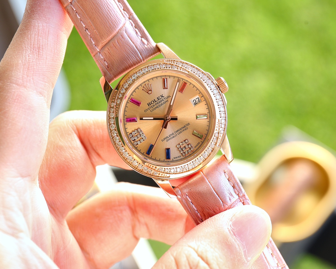 💰皮带白460,玫480🔰
劳力士💓精致品质💓最新首发💓细致腕美💓谐美不朽💓无暇挑剔💓细微悦尔🏆
【品牌】:劳力士(实物更美 值得推荐)🎉🎉
【类型】:精致女款腕表
【表带】:间陶瓷表带
【机芯】:日本石英机芯
【材料】:蓝宝石水晶镜面(防刮)
岁月无痕 真爱无价 谐美不朽 见证爱忆
尺寸:女直径35mm厚9mm腕美来袭!欢迎转载!