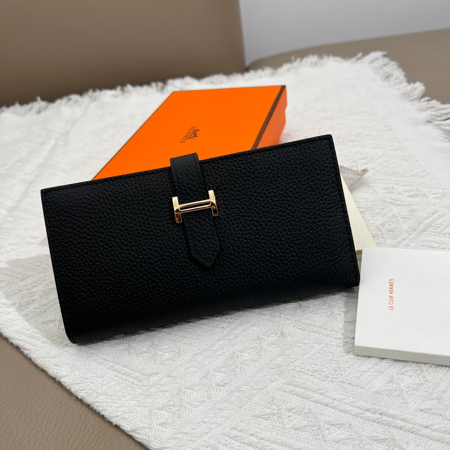 Hermès Dames Portemonnee - Togo Leer - Gouden Gesp - Diverse Kleuren
