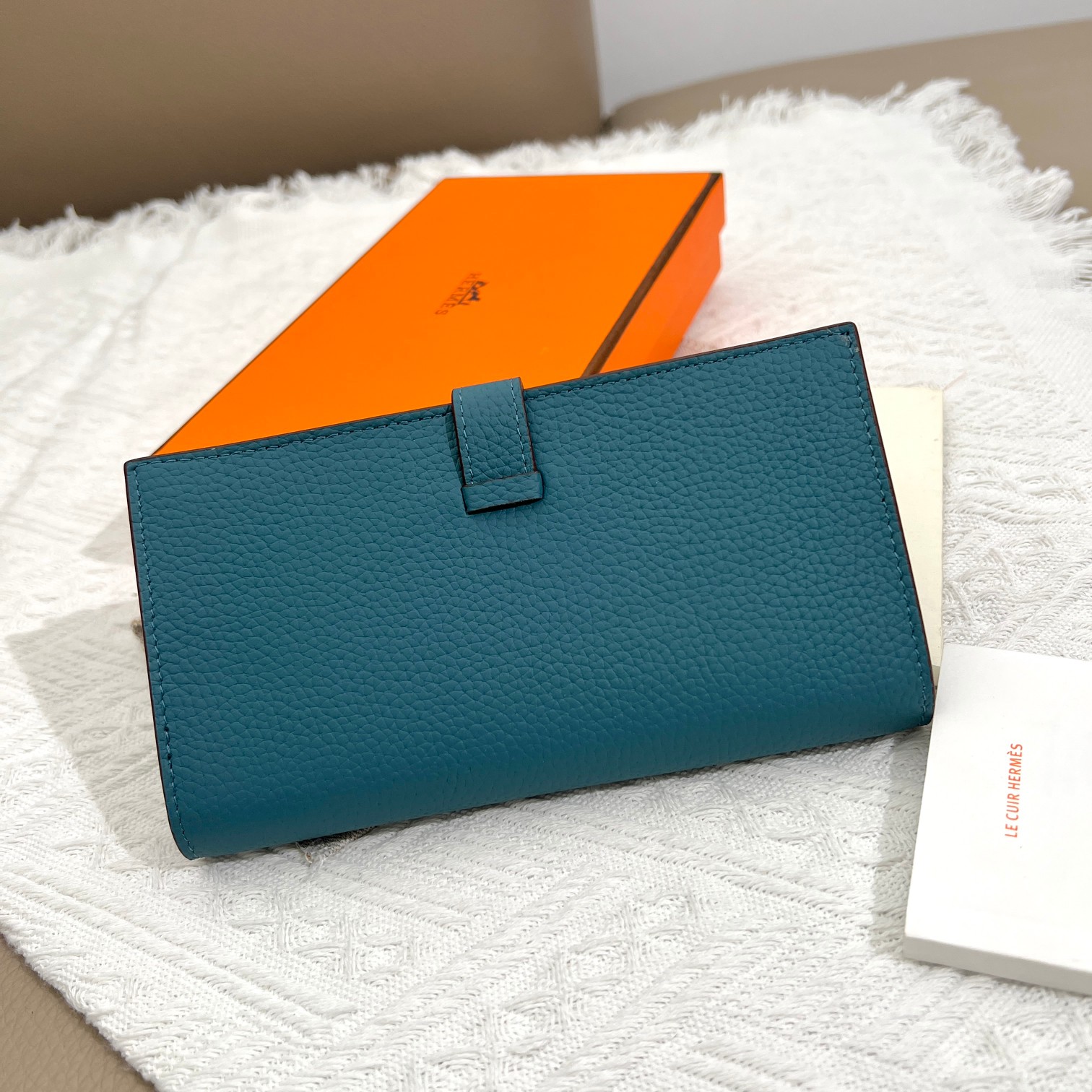 愛馬仕・純色皮革内ラウンドポケット財布