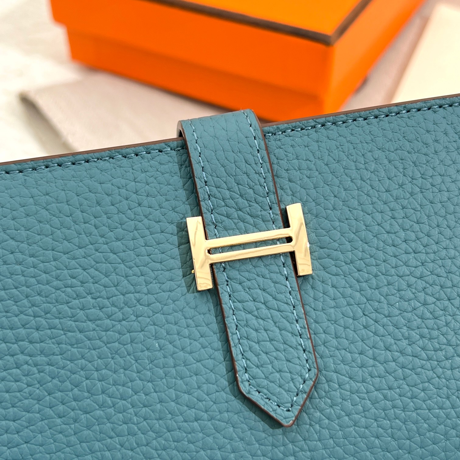 愛馬仕・純色皮革内ラウンドポケット財布