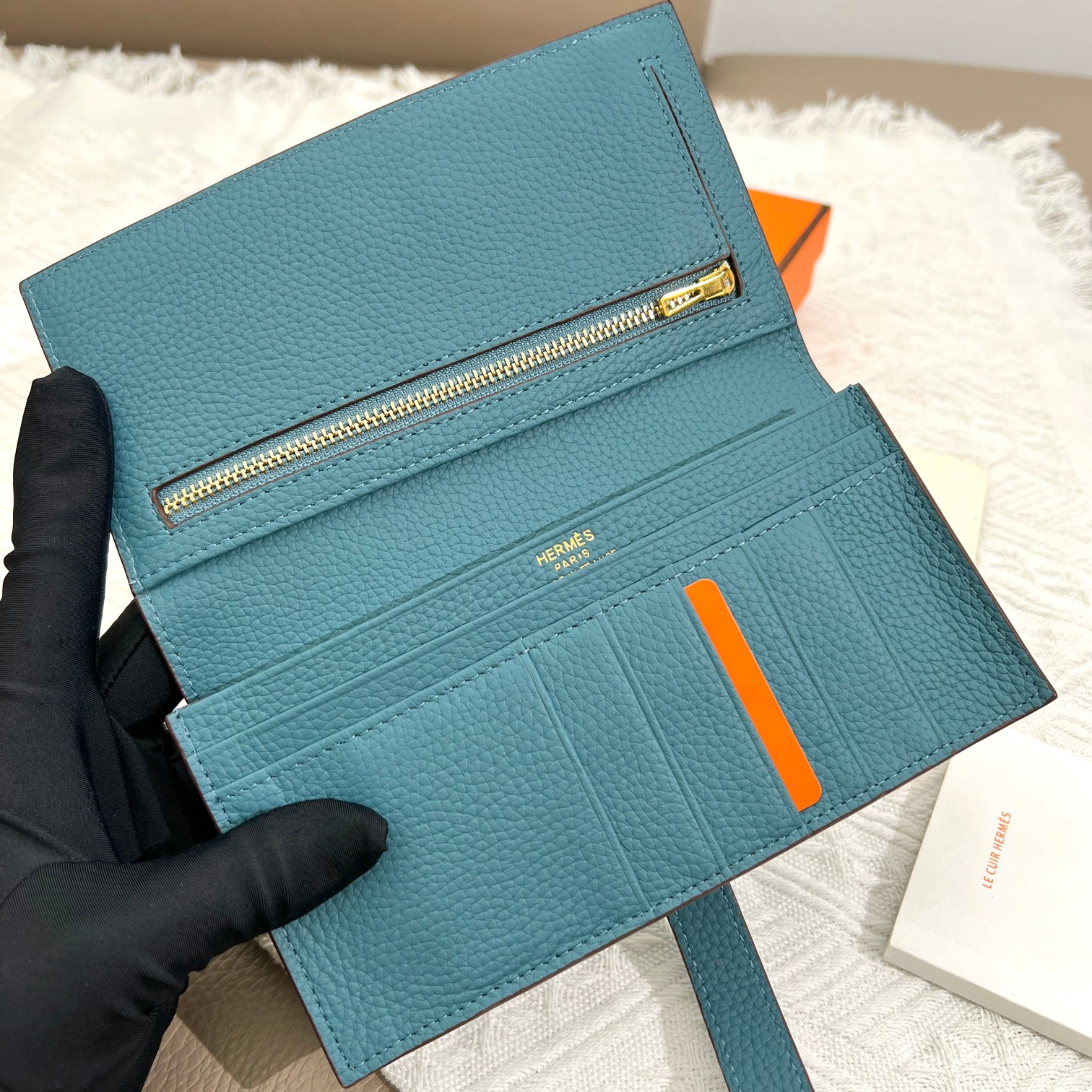 愛馬仕・純色皮革内ラウンドポケット財布