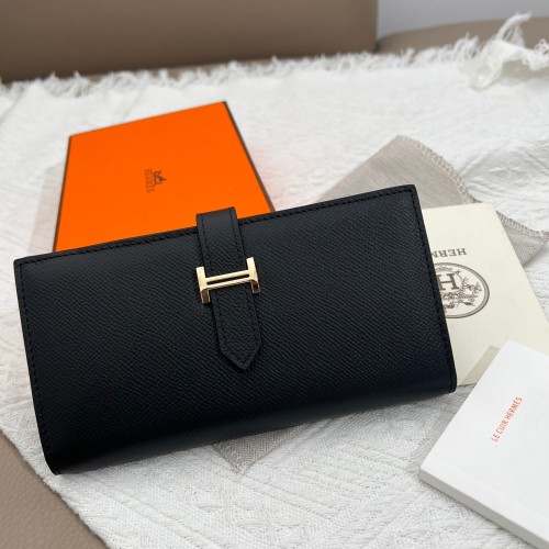 Hermes Women's Vertical Wallet Togo Leather with Gold Hardware, 9x17.5 cm 1 Hermes Women's Vertical Wallet Togo Leather with Gold Hardware, 9x17.5 cm