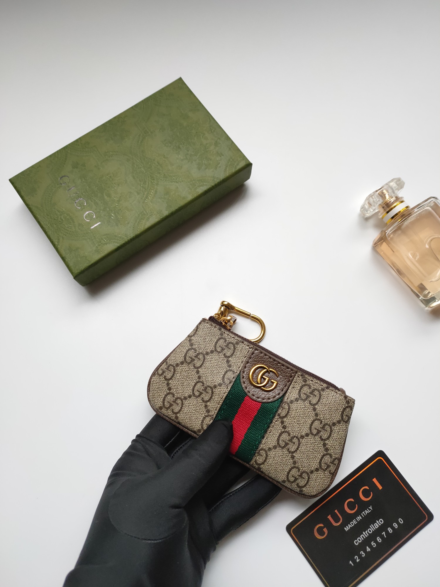 GUCCI小銭入れ・口紅ケース・牛皮とPVCのコンビネーション