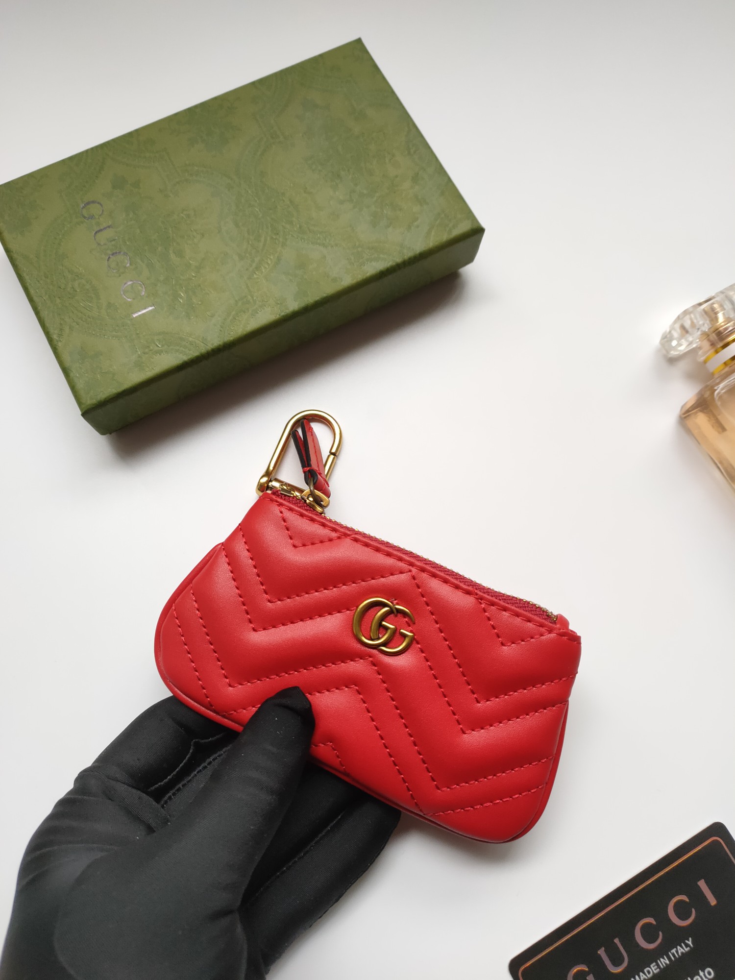 GUCCI小銭入れ リップポーチ 小牛皮製 波浪模様