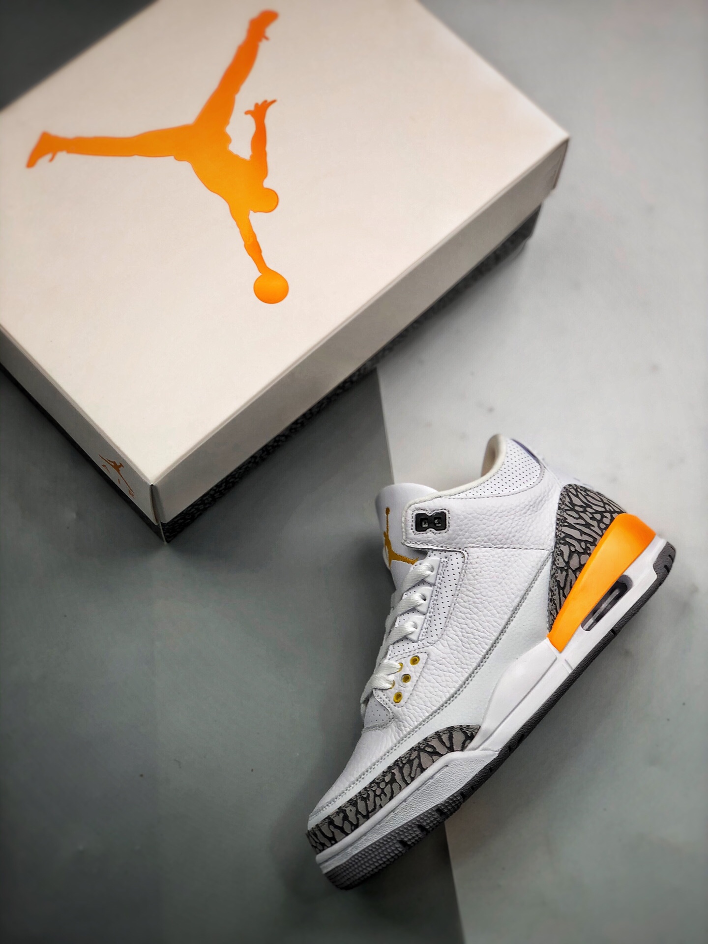 AirJordan3RetroLas