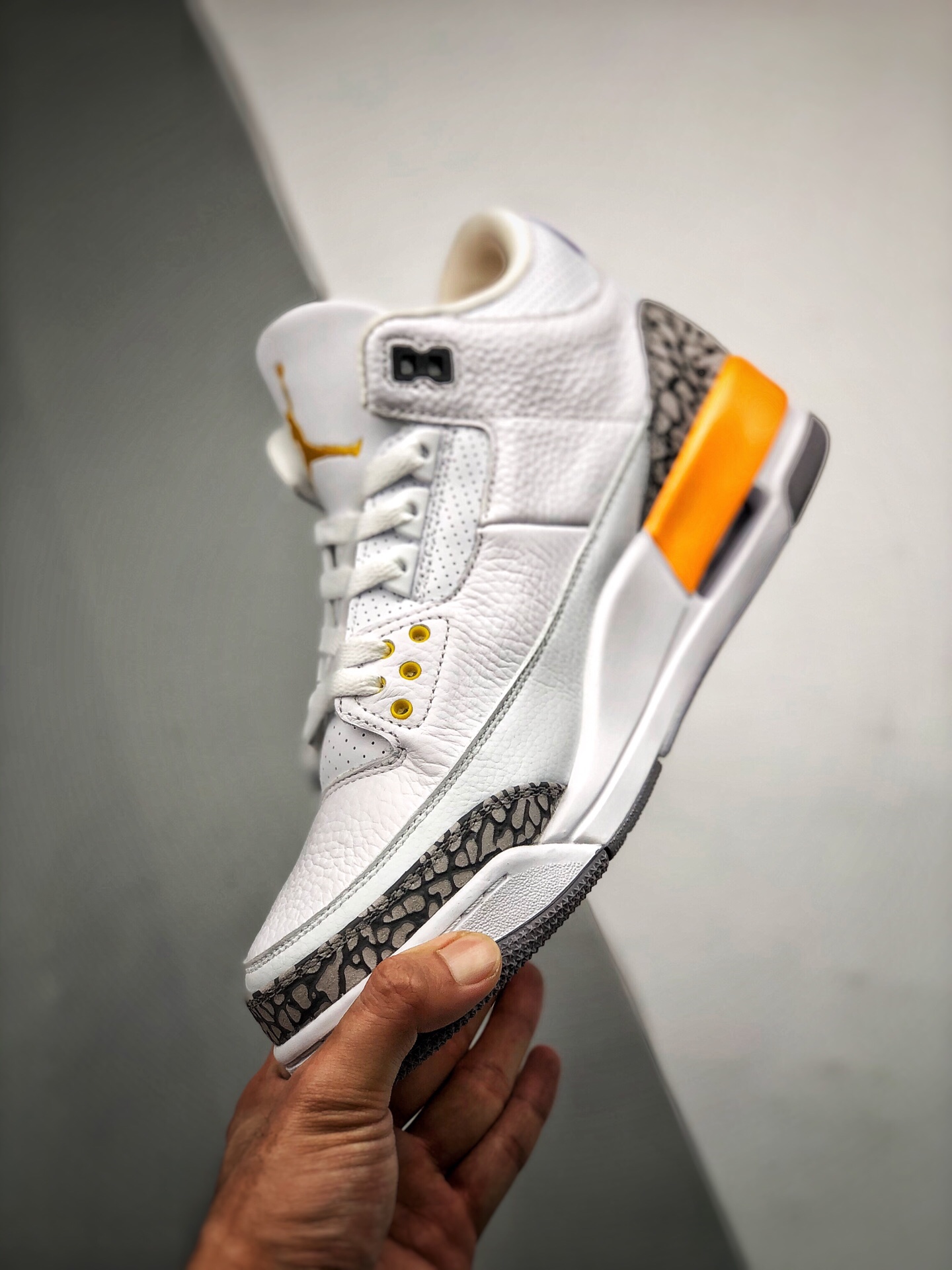 AirJordan3RetroLas